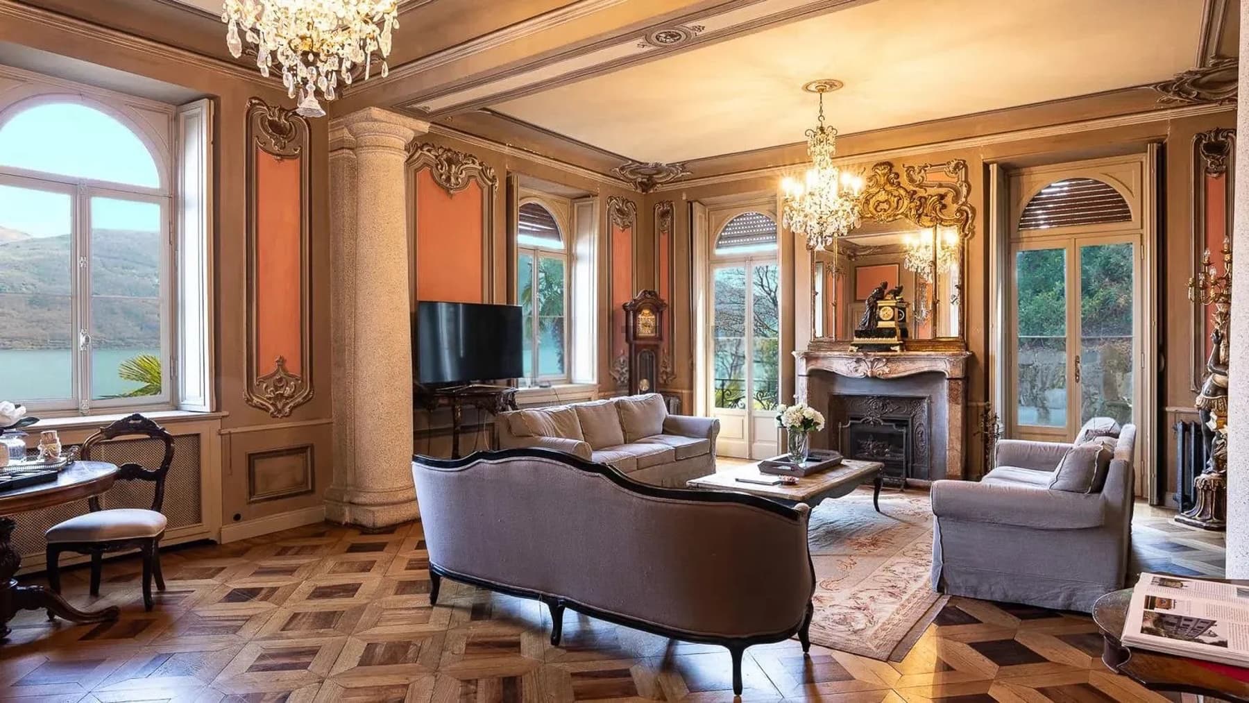 Villa d'Epoca Fronte Lago Maggiore a Cannobio