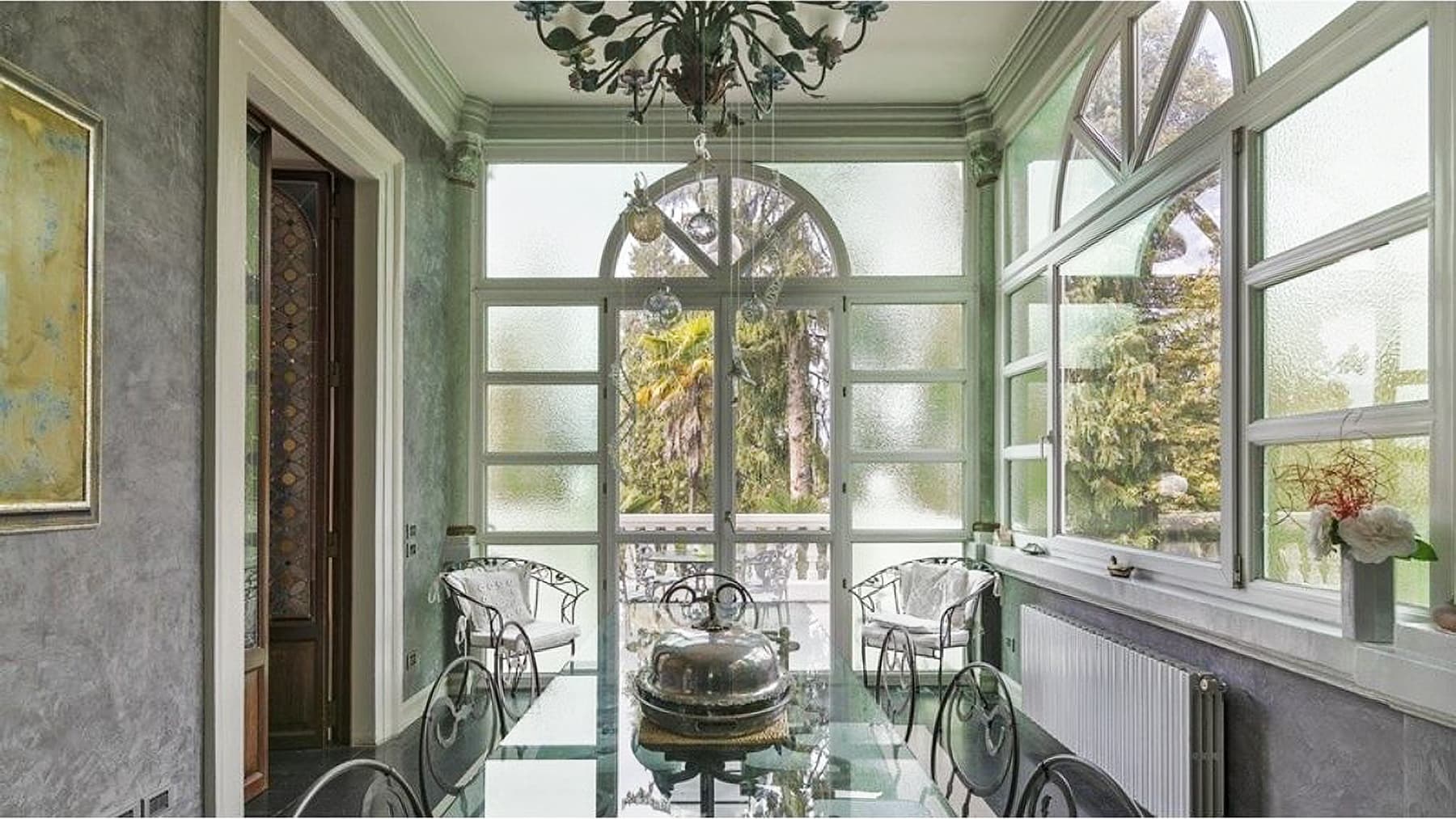 Villa in Luino Overlooking Lake Maggiore, Lombardia