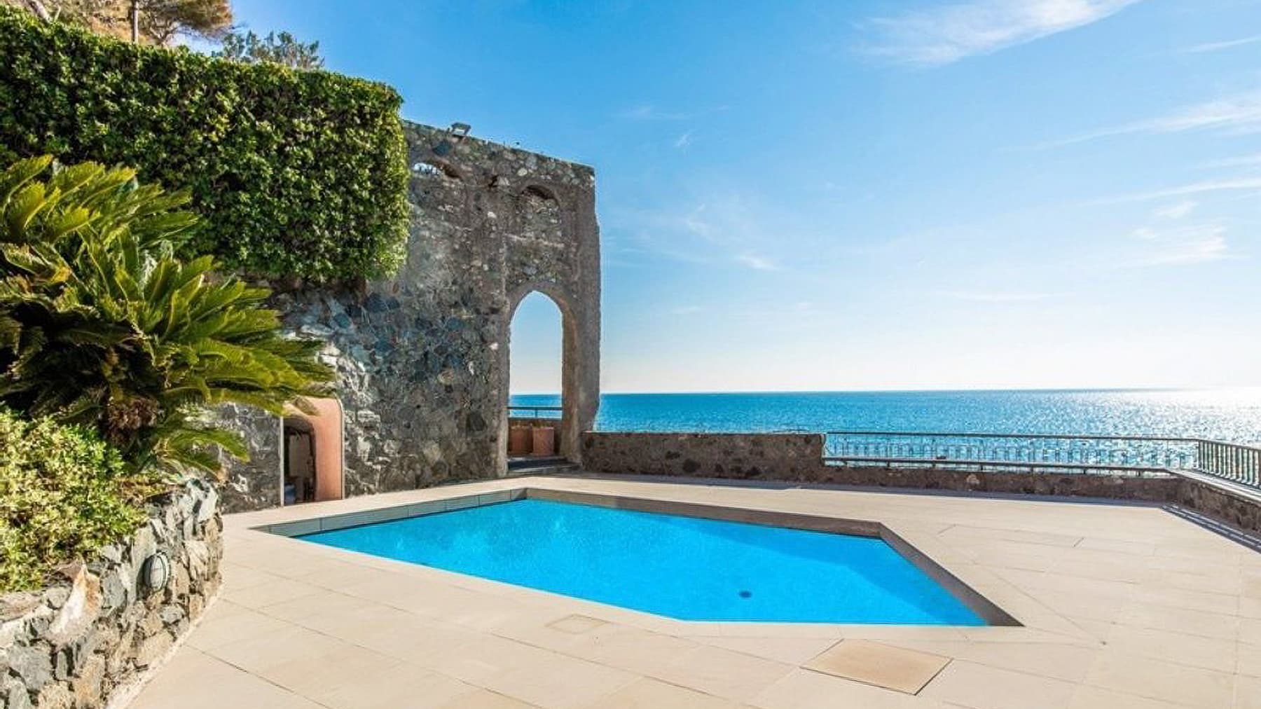 Elegant Villa in Albisola Superiore, Liguria