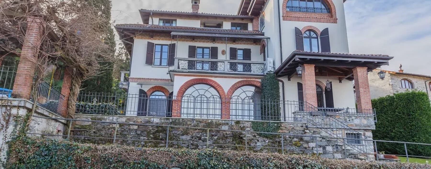 Villa storica a Stresa con vista Lago Maggiore