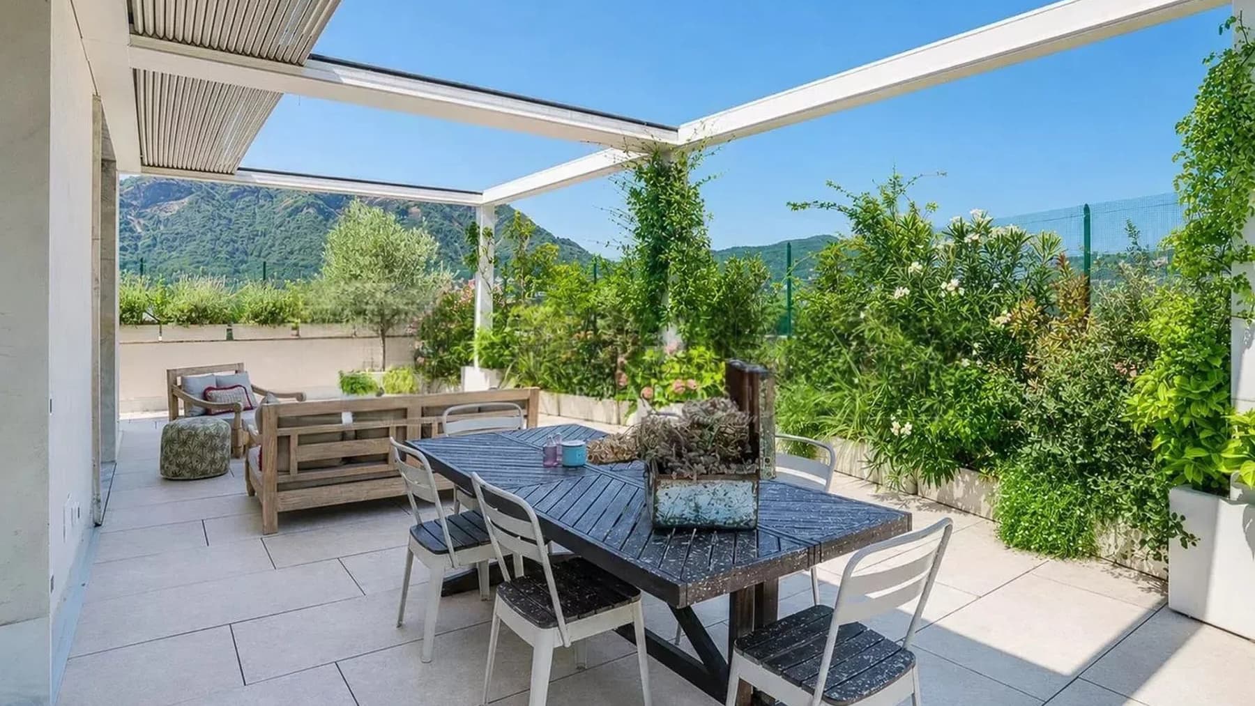 Apartment Overlooking Lago di Como, Lombardia