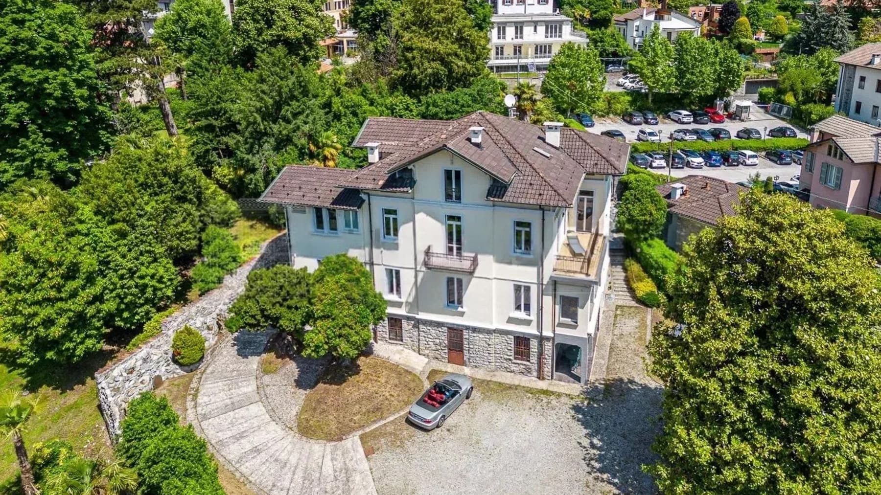 Elegant Villa Overlooking Lake Como, Lombardia