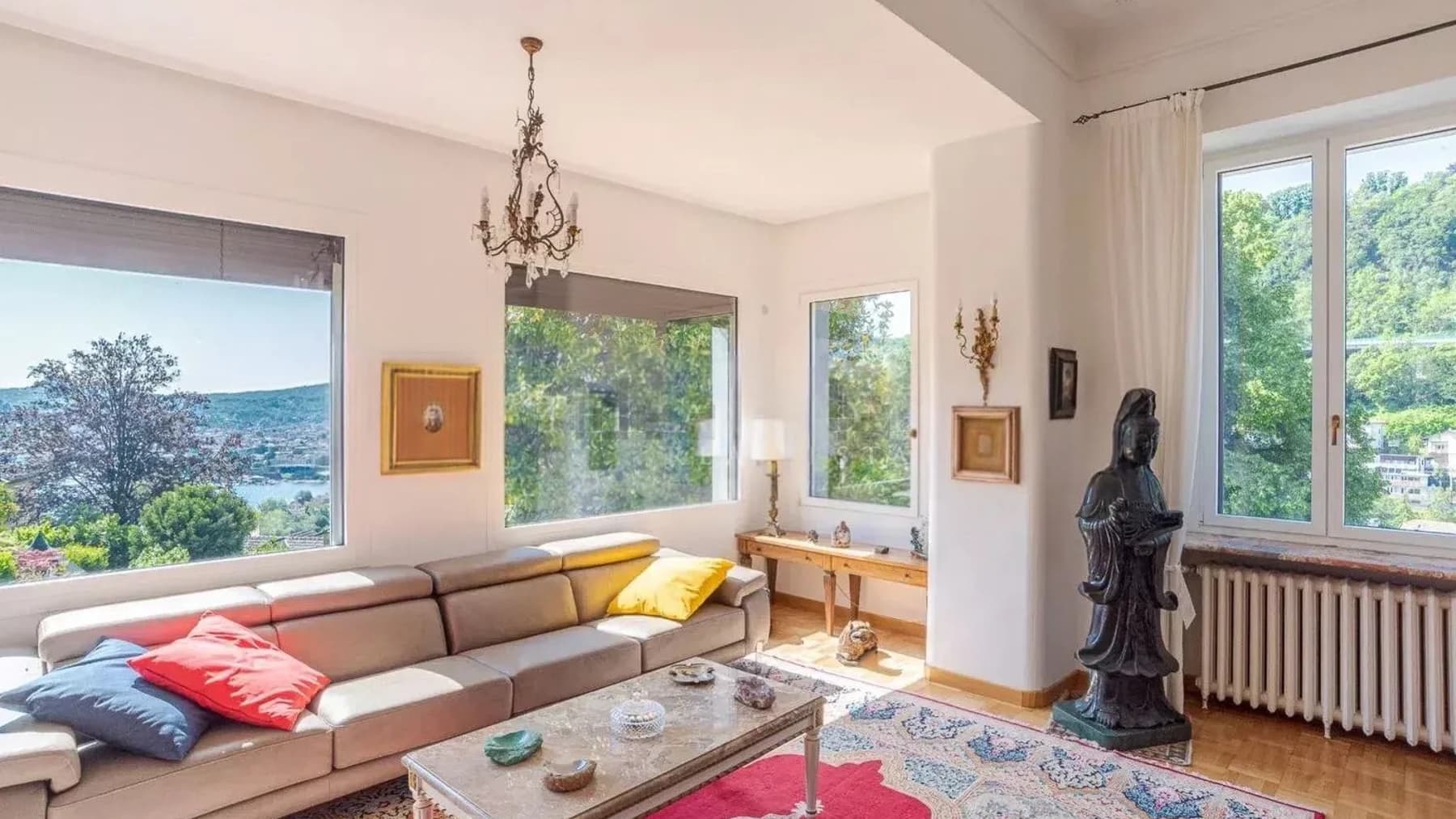 Elegant Villa Overlooking Lake Como, Lombardia