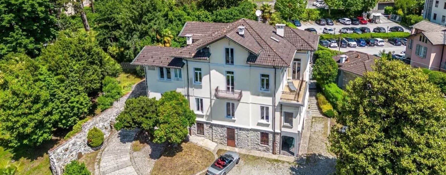 Elegant Villa Overlooking Lake Como, Lombardia