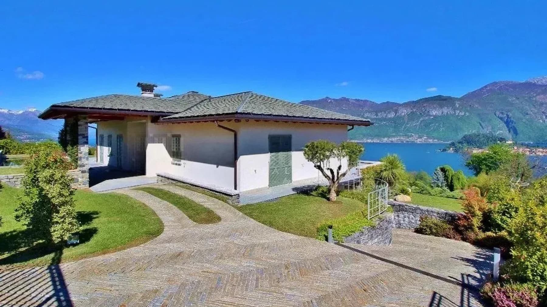 Charming Villa in Griante, Lake Como, Lombardy