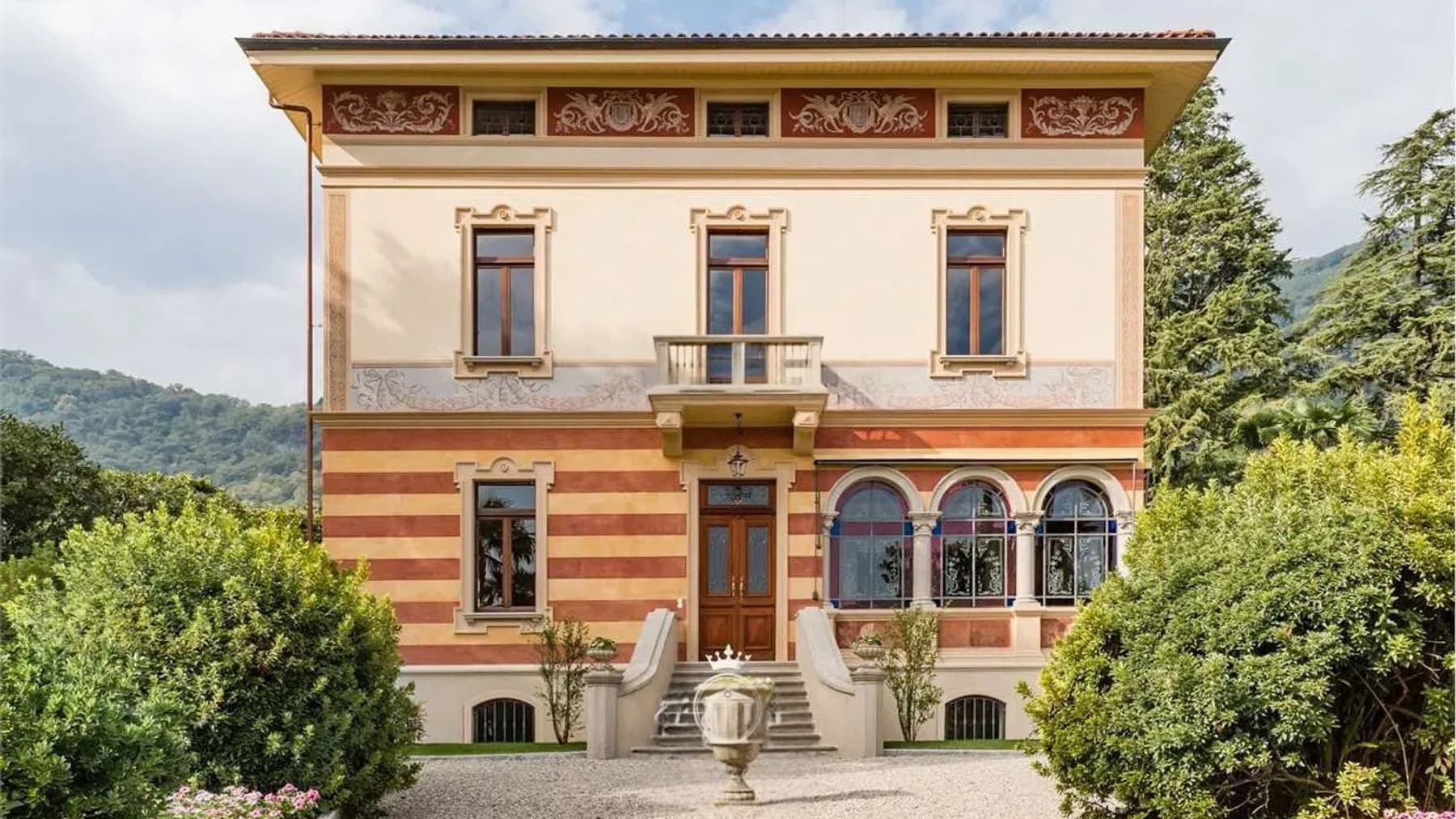 Villa Overlooking Lago Maggiore, Cannero Riviera