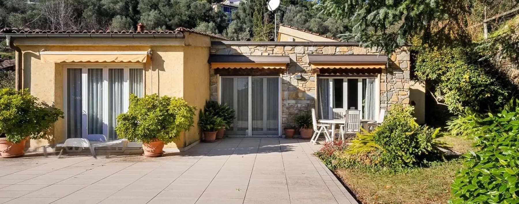 Villa esclusiva a Sanremo con vista mare e piscina