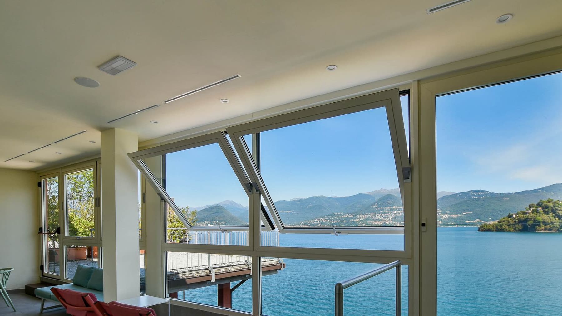 Villa Overlooking Lago Maggiore, Laveno-Mombello