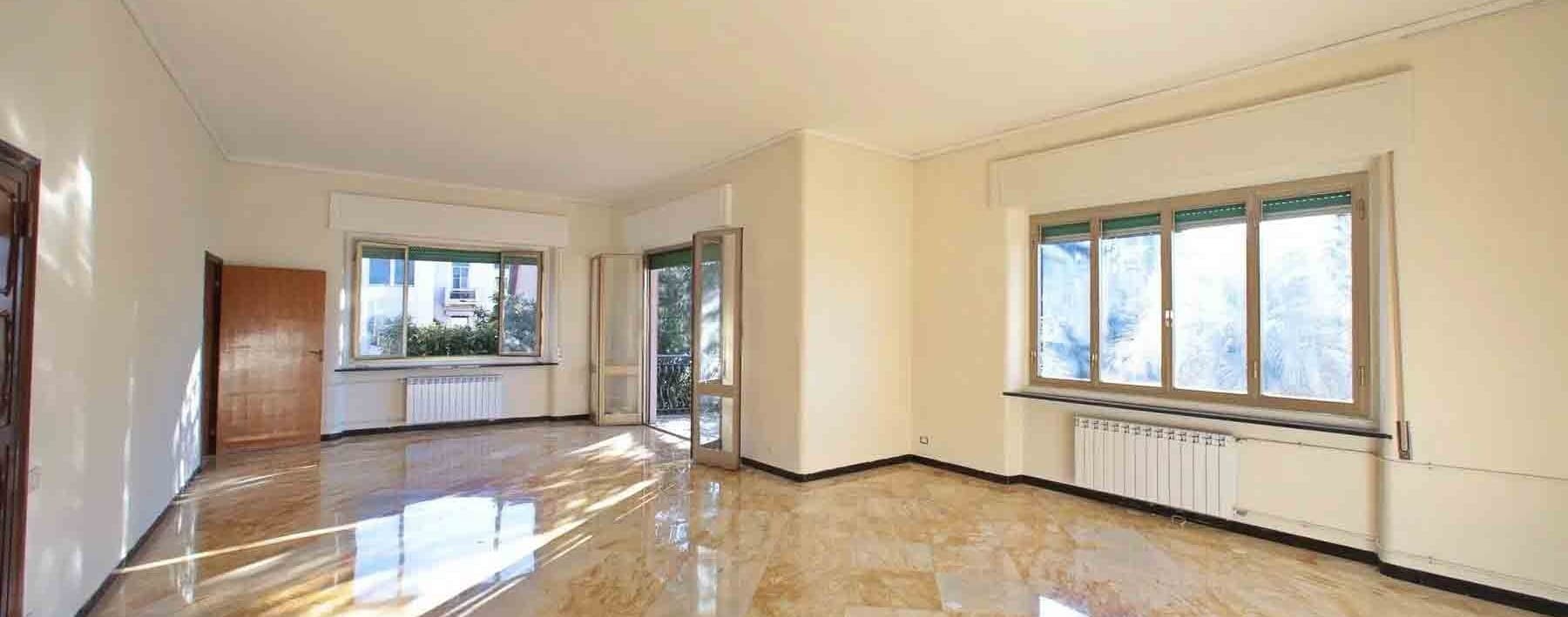Appartamento ampio e luminoso ad Albaro, Genova
