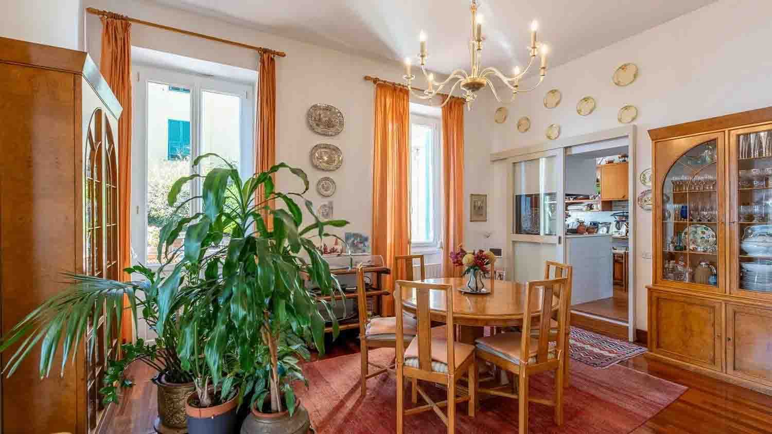 Villa con terrazzo vista mare a Sori, box doppio