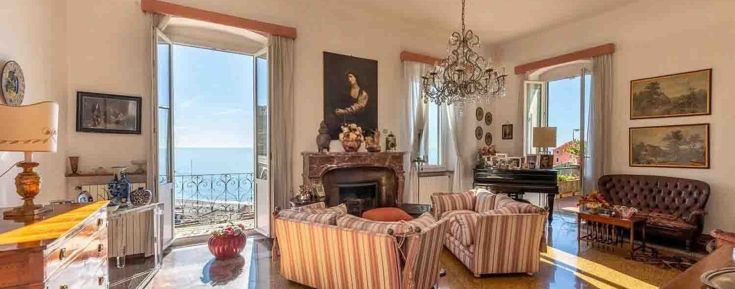 Villa con terrazzo vista mare a Sori, box doppio