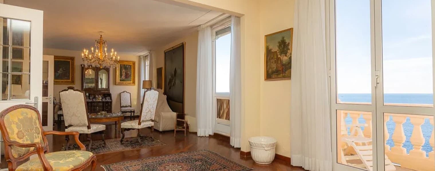 Appartamento vista mare a Genova Quarto dei Mille