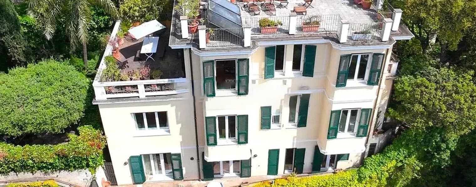 Appartamento esclusivo a Genova con vista mozzafiato