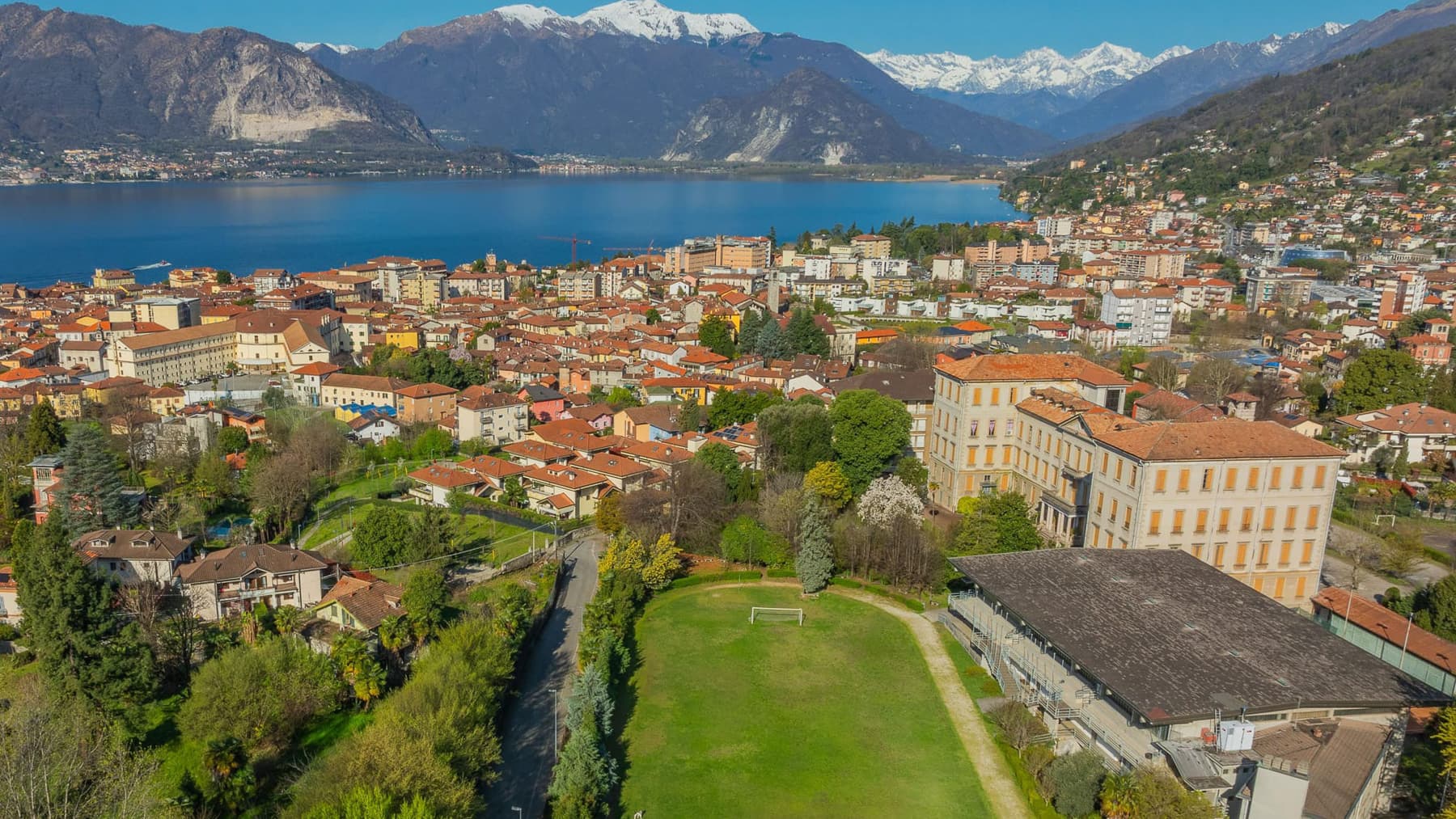 Albergo storico a Pallanza, vista Lago Maggiore