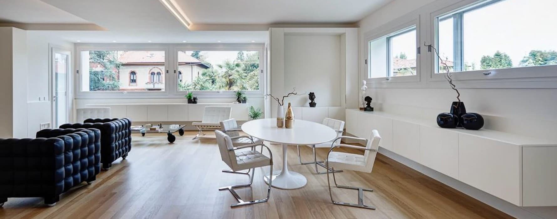 Villa moderna a Varese, 450mq immersa nel verde