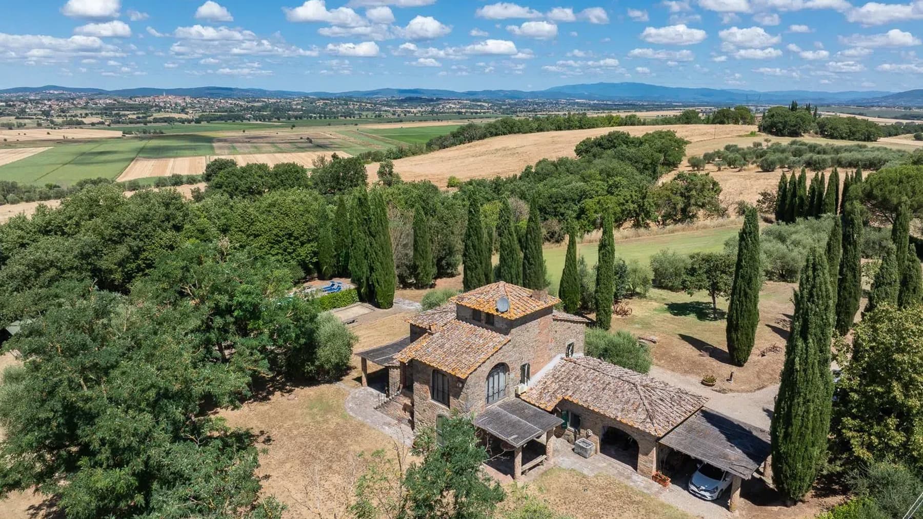 Casale di charme con piscina a Cortona, Toscana