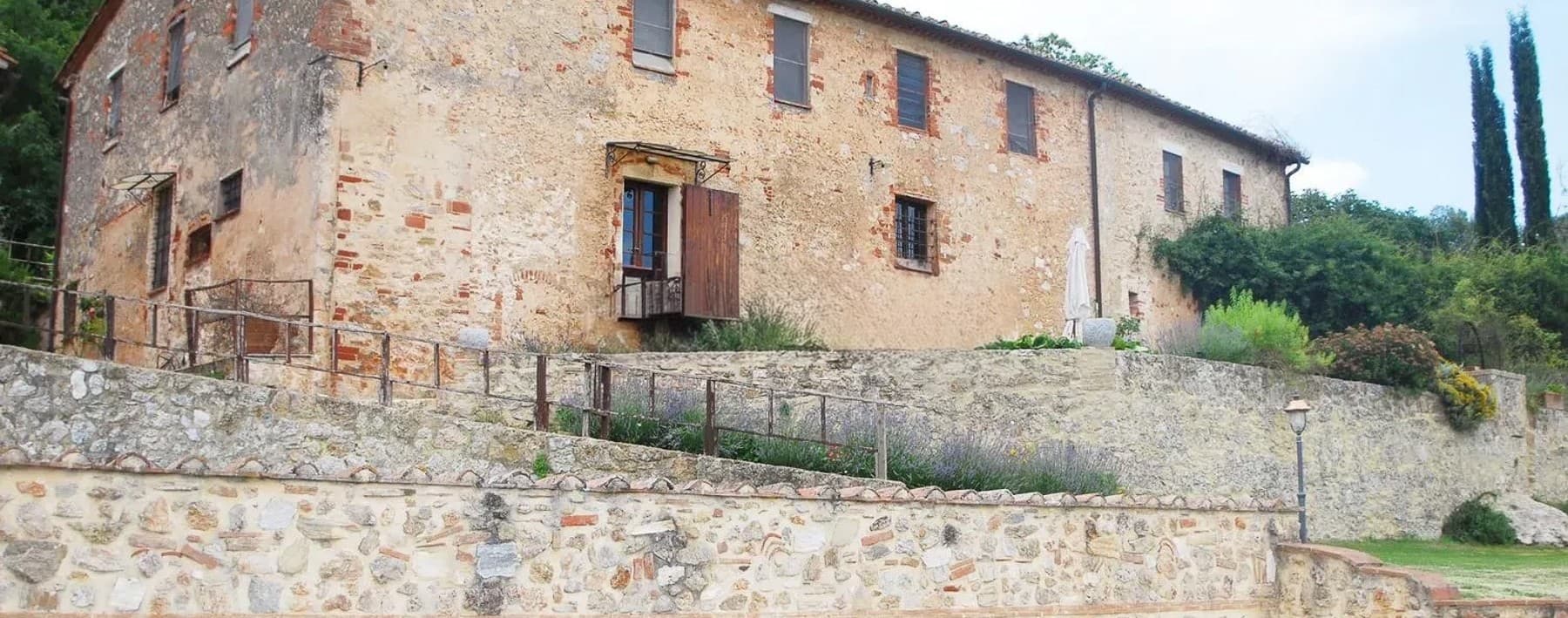 Casale storico a Sovicille, cuore della Toscana
