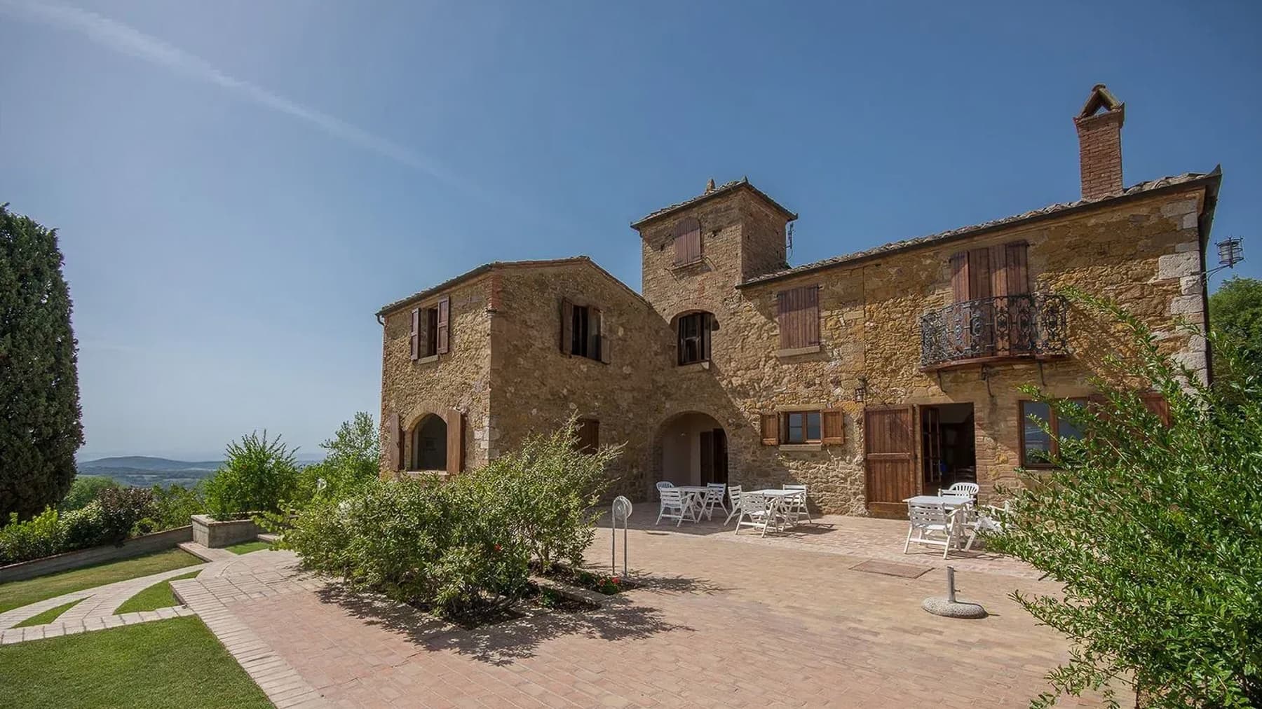 Casale elegante con piscina a Montepulciano, Toscana