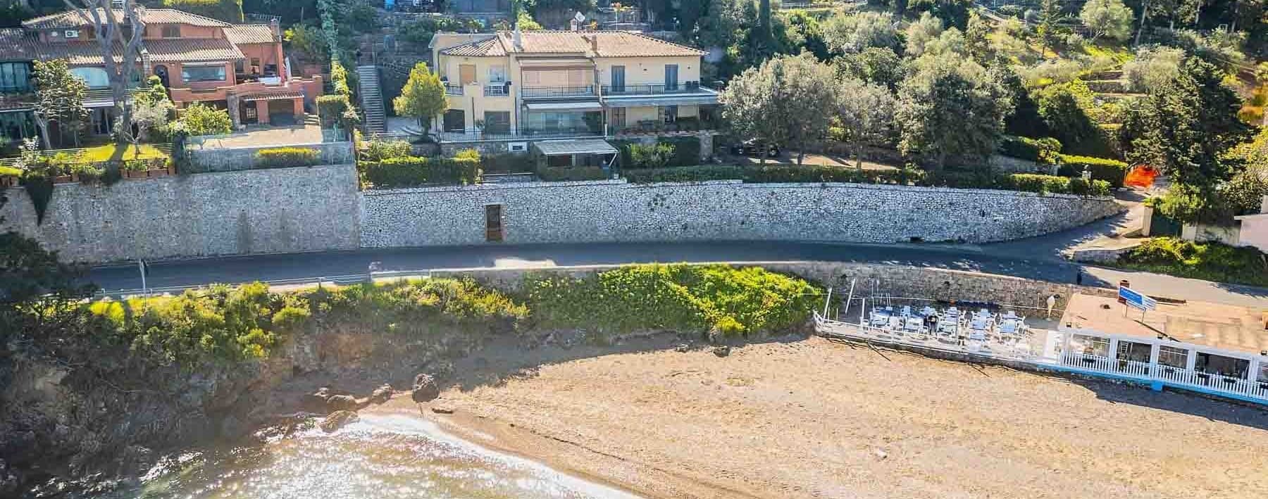 Villa bifamiliare a 30m dal mare, Argentario, Toscana