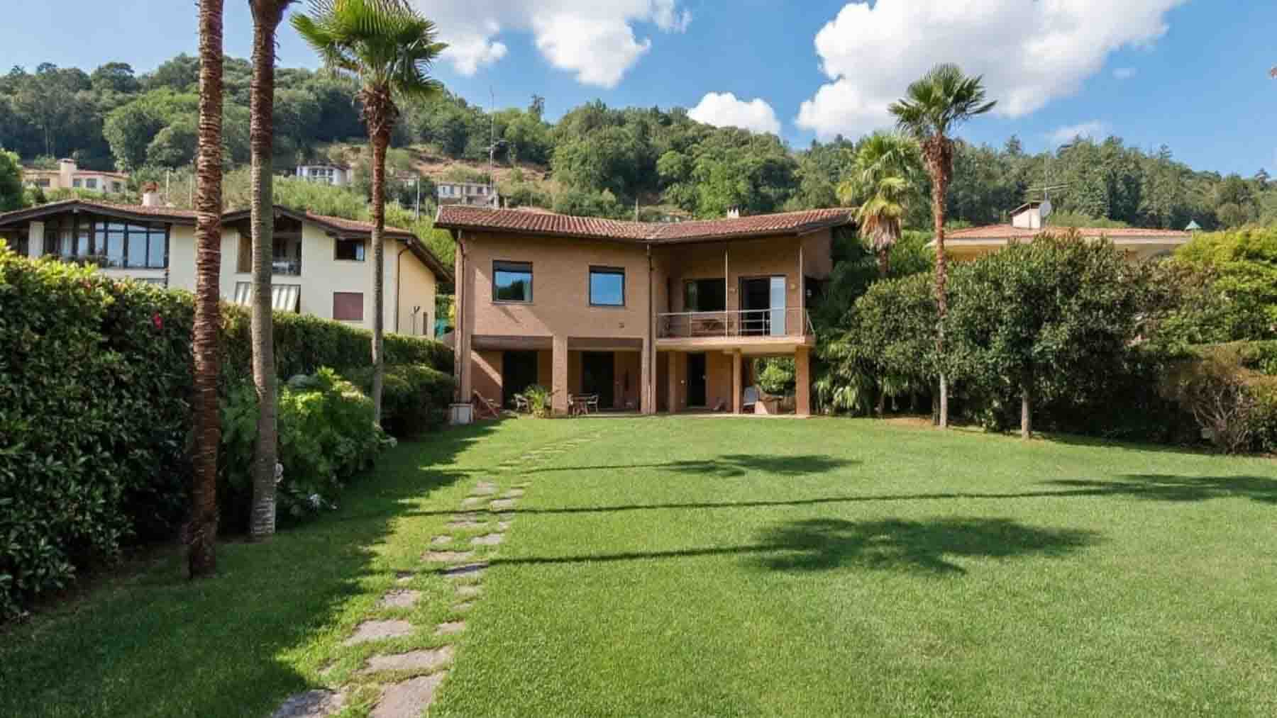 Villa esclusiva a Meina con vista Lago Maggiore