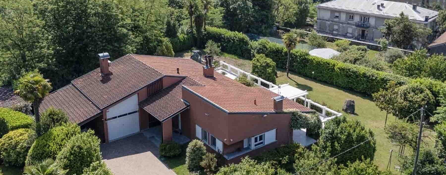 Villa raffinata con vista sul Lago Maggiore ad Arizzano