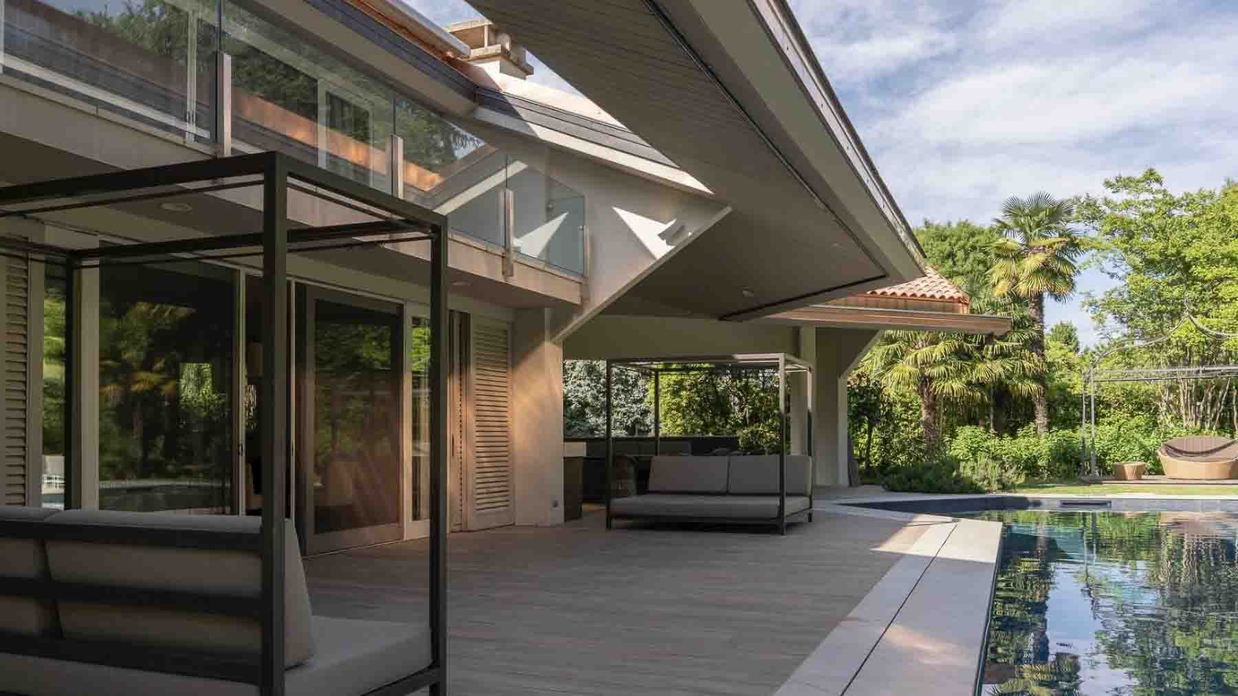 Villa moderna a Lesa sul Lago Maggiore