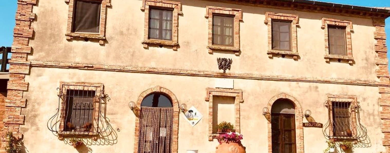 Casale in Toscana: Splendido Residence a Pomarance