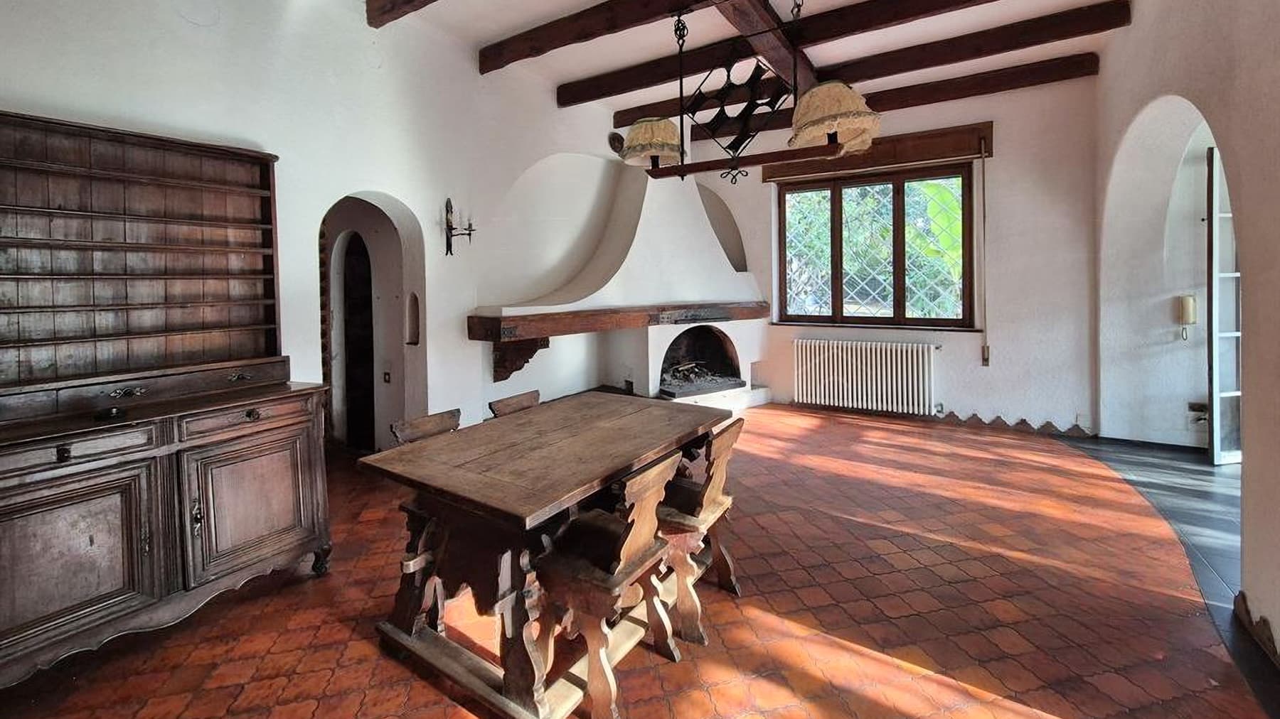 Villa con Parco Privato e Vista Mare ad Alassio