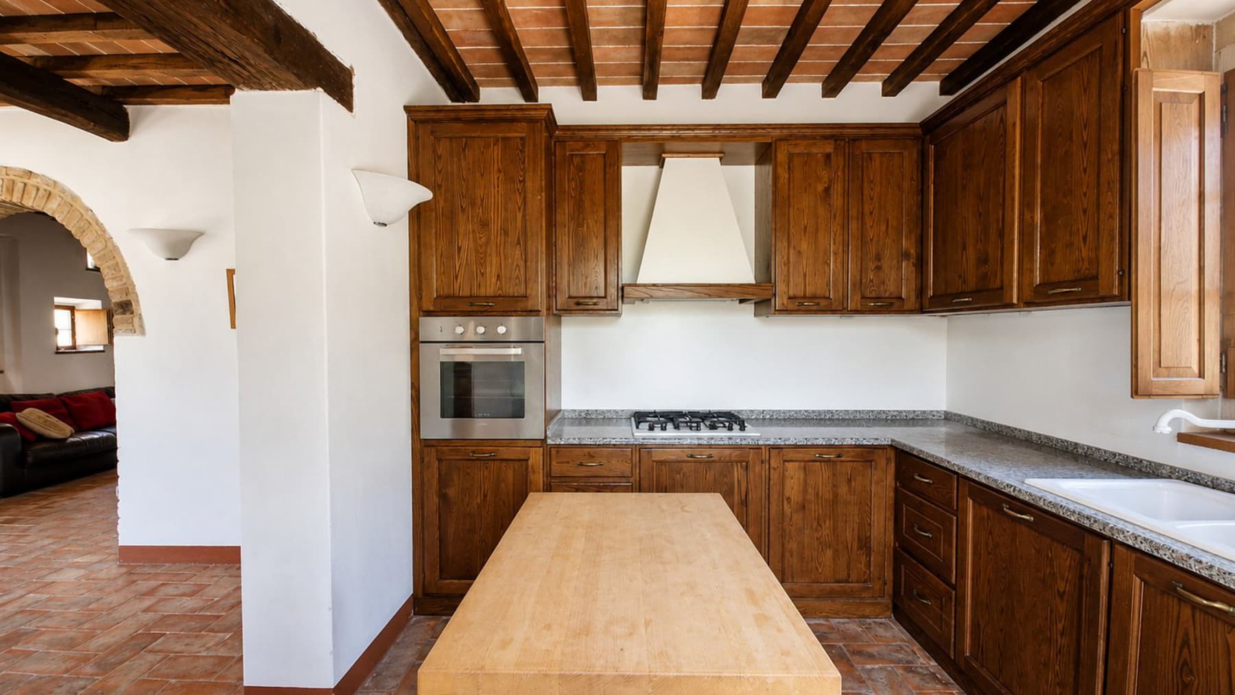 Rustic Country House in Cortona, Tuscany