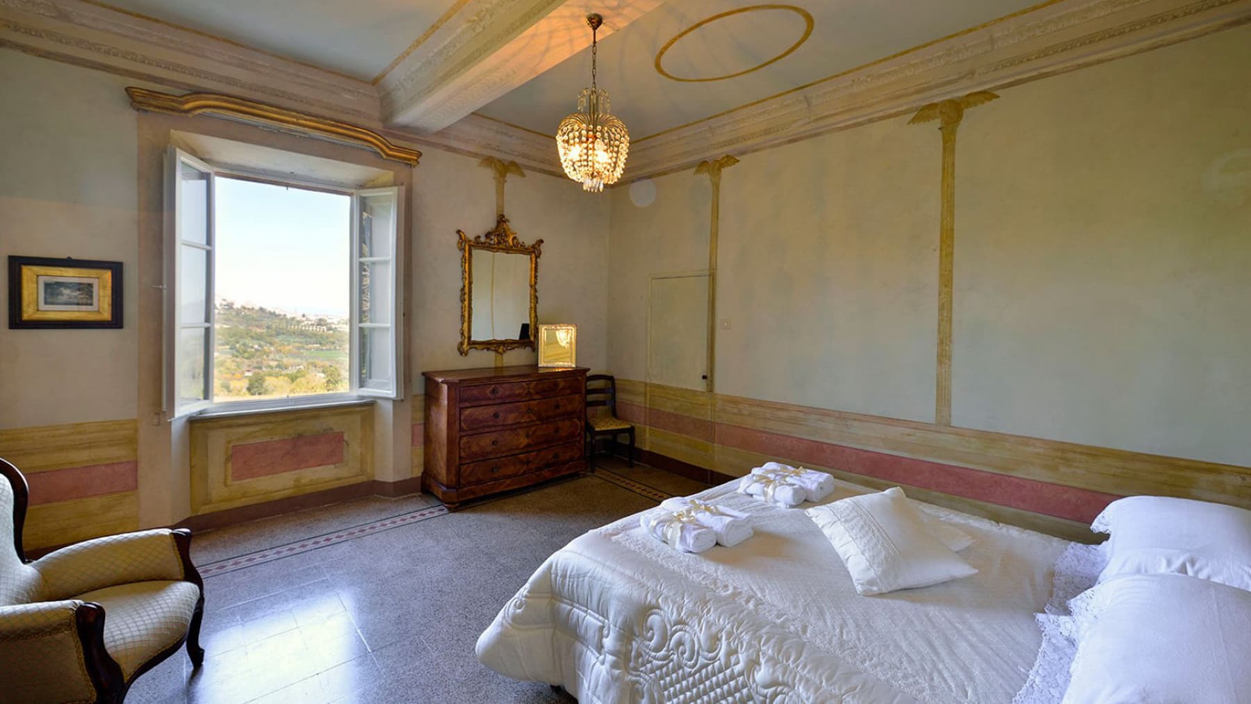 Villa in Montepulciano, Charming Tuscany Retreat