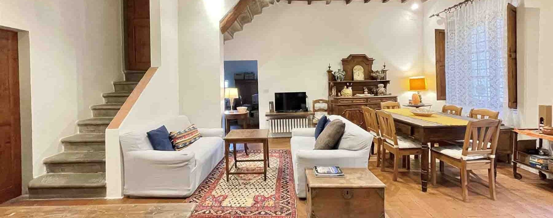 Colonica incantevole tra le colline di Firenze