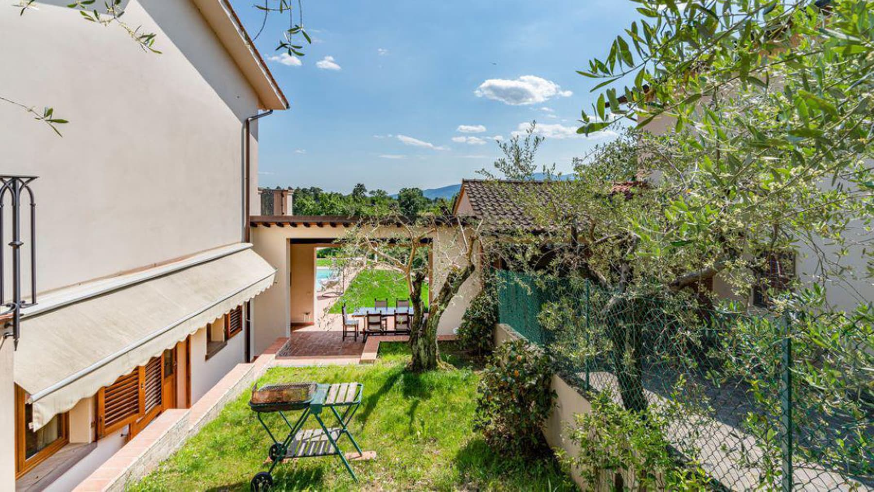 Villa panoramica con piscina a Lucca, Toscana