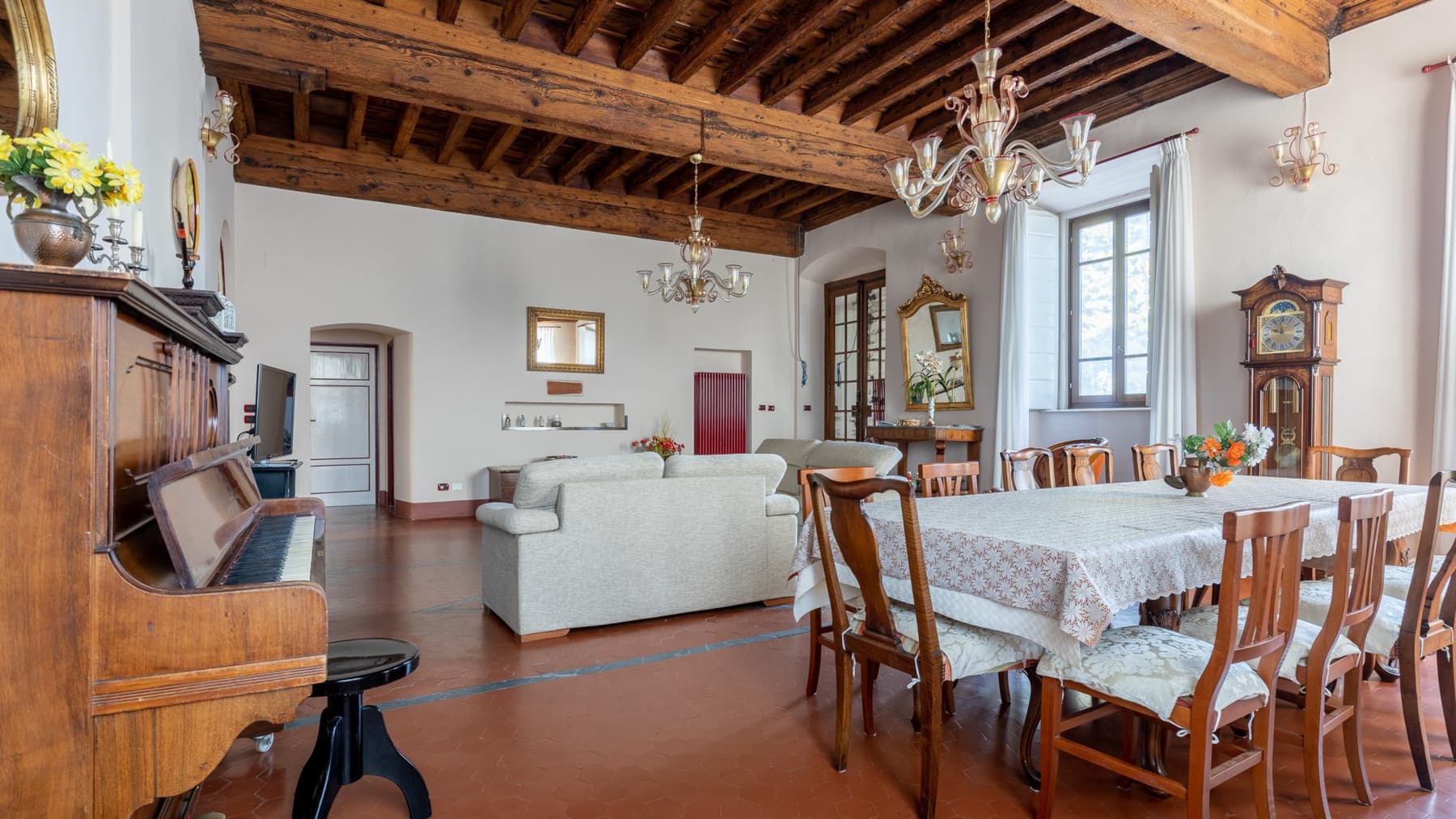 Villa storica con parco e piscina a Lucca, Toscana