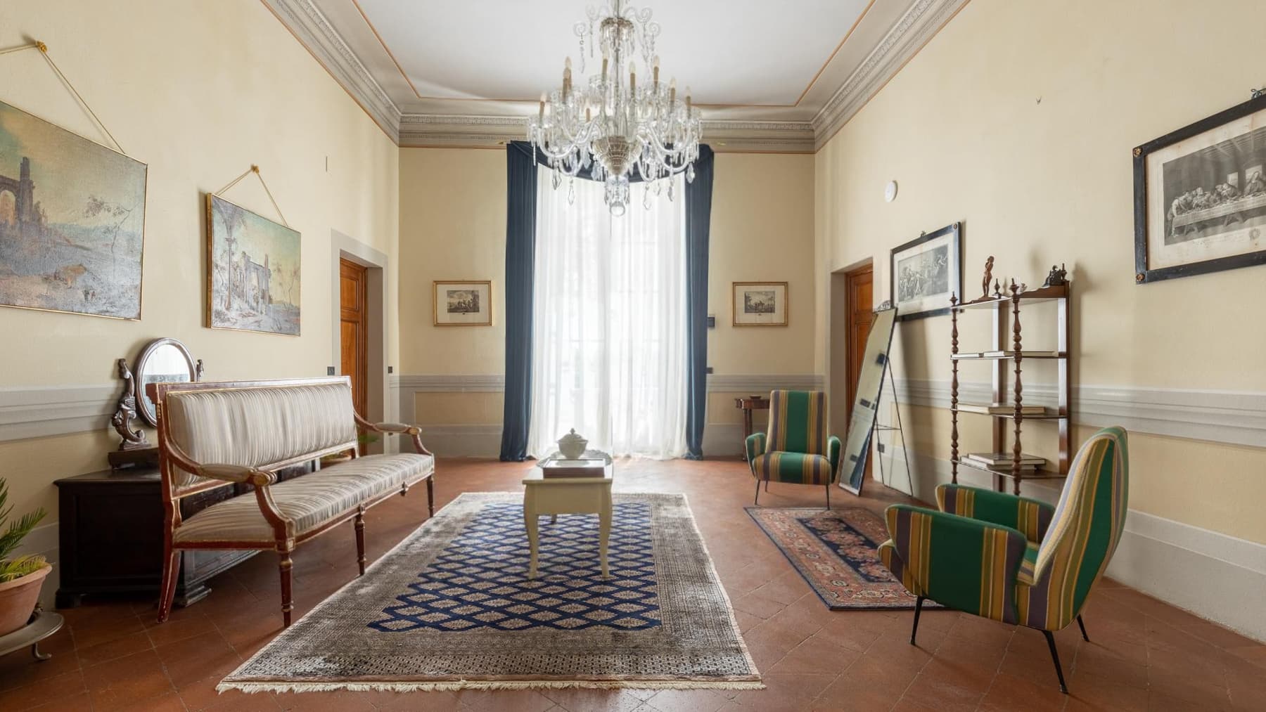 Villa storica con piscina sulle colline di Lucca