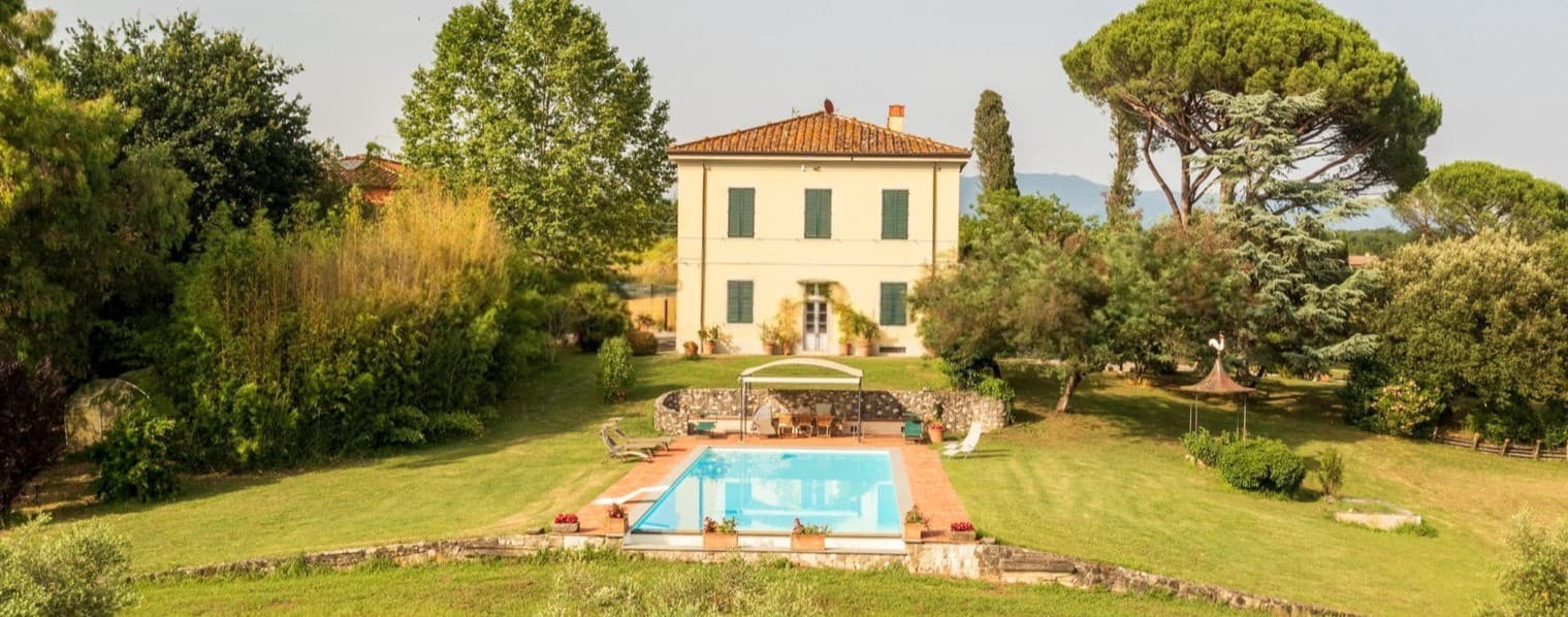 Villa storica con piscina sulle colline di Lucca