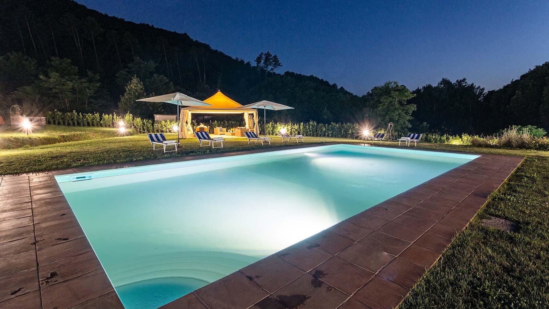 Villa esclusiva con piscina e parco a Lucca, Toscana