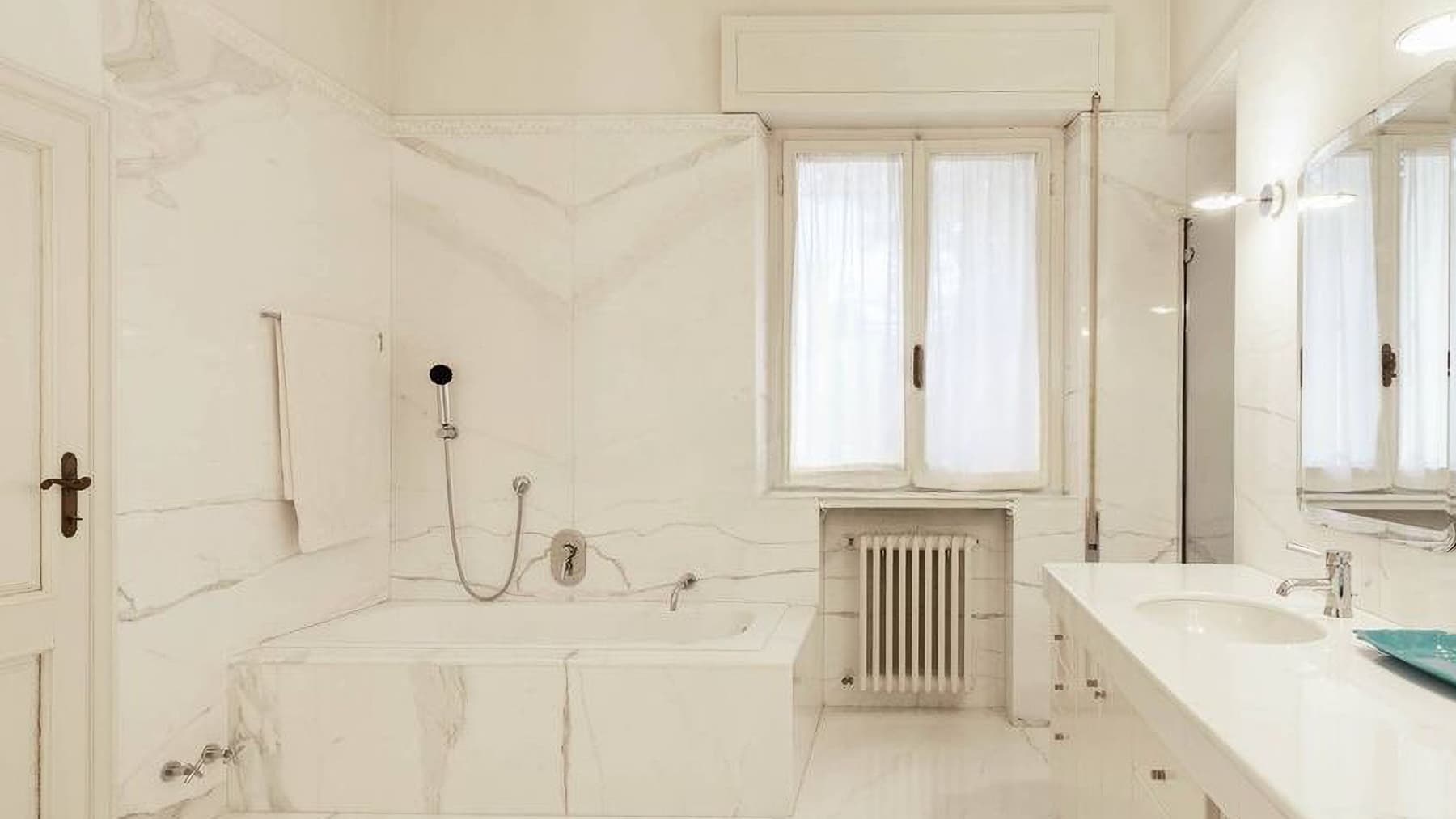 Elegant Villa in Forte dei Marmi, Tuscany