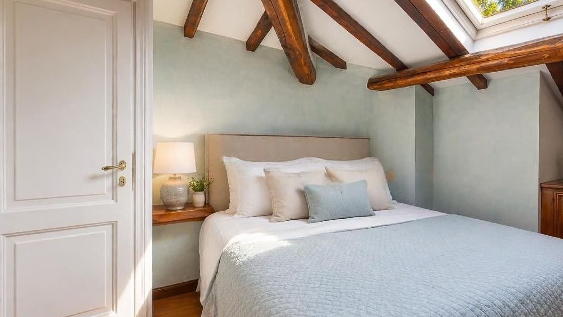 Elegant Villa in Forte dei Marmi, Tuscany