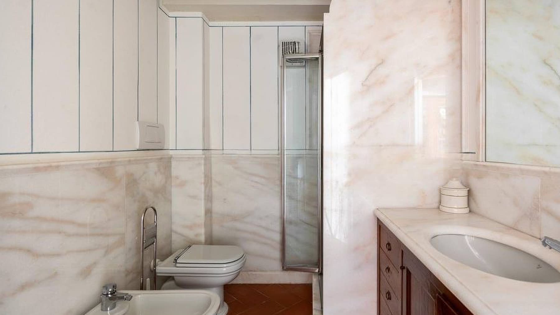 Elegant Villa in Forte dei Marmi, Tuscany