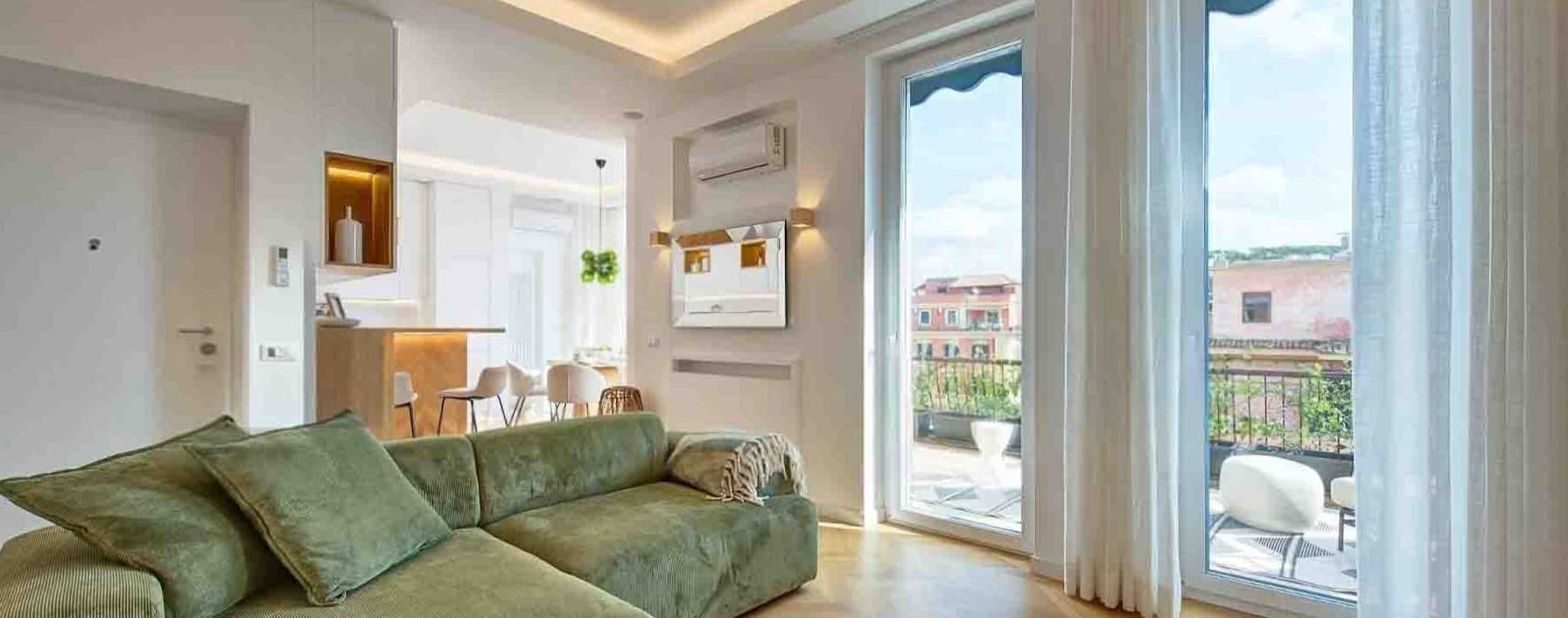 Attico ristrutturato con terrazza a Roma, Lungotevere