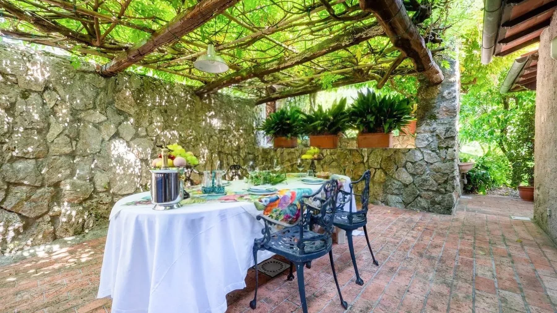 Villa esclusiva con piscina vista mare a Camaiore, Versilia