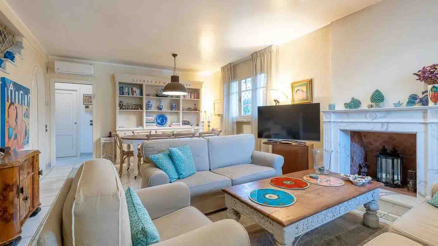 Charming Villa in Forte dei Marmi, Tuscany