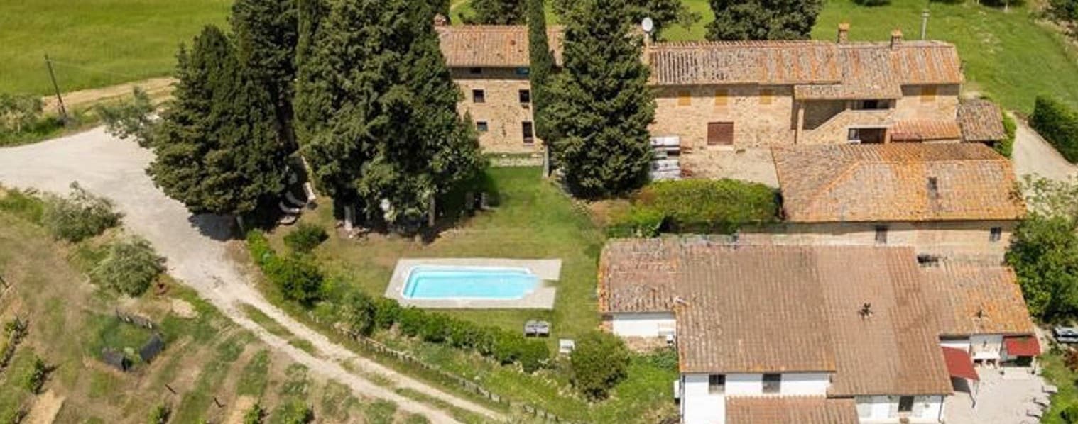 Villa con piscina tra le colline di San Gimignano
