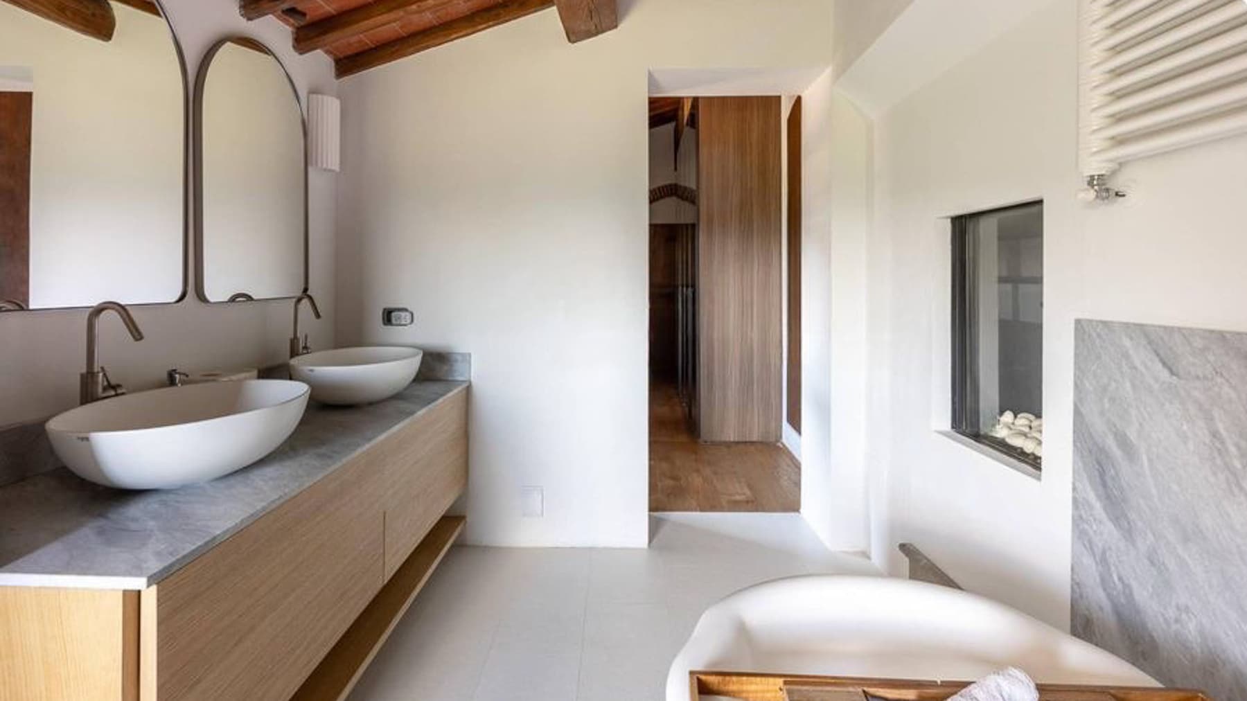Villa con Piscina a Figline e Incisa Valdarno, Toscana