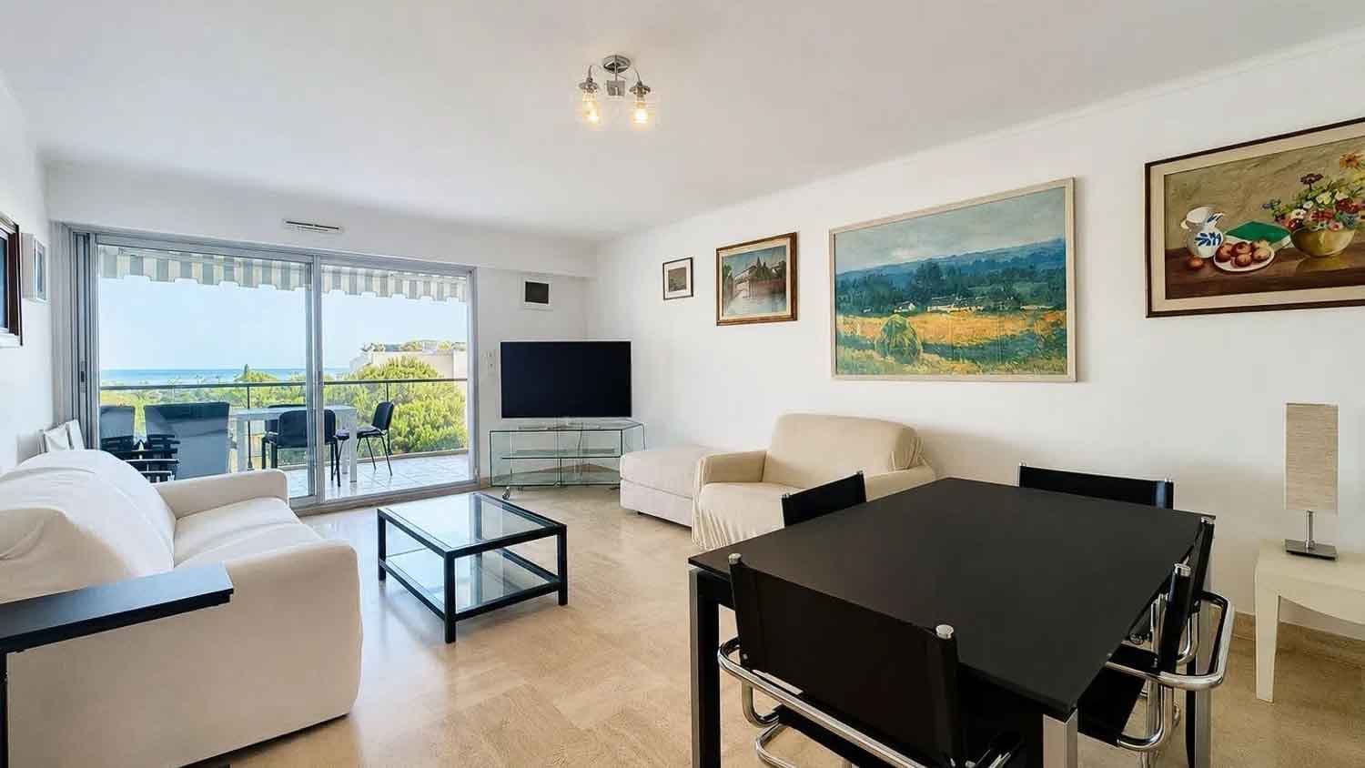 Appartamento di pregio a Cagnes-sur-Mer, vista mare