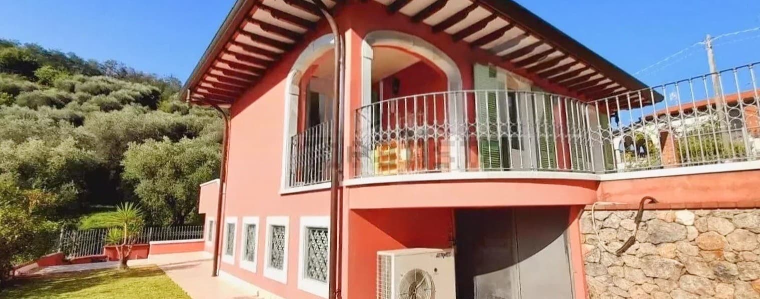 Villa panoramica a Strettoia, cuore della Toscana