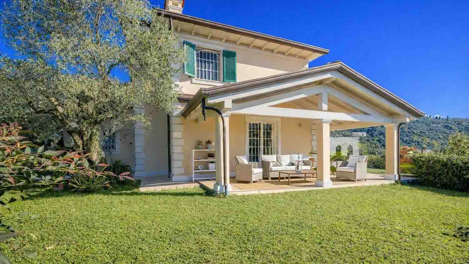 Villa di Charme con Vista Versilia, Pietrasanta
