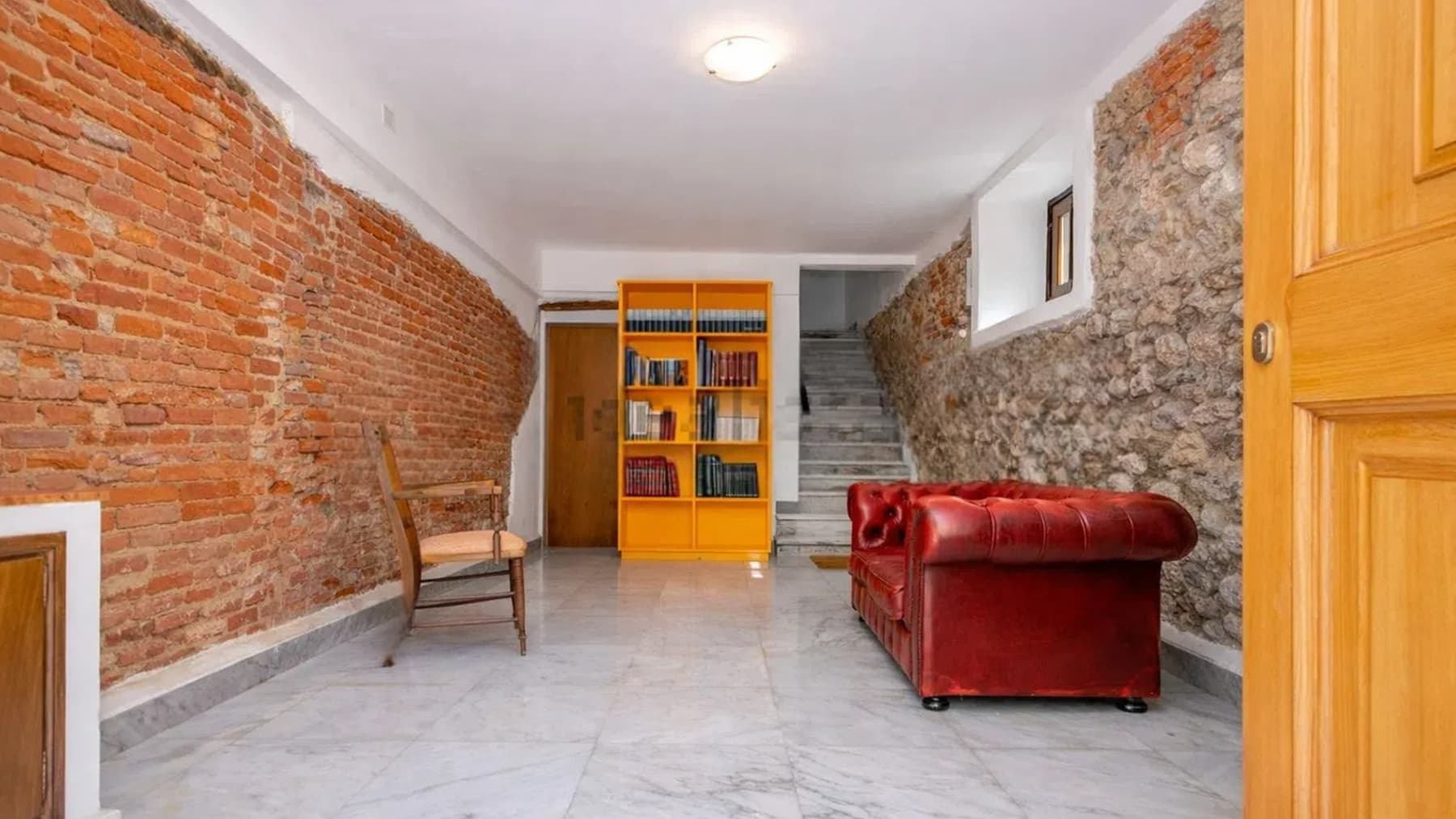 Appartamento storico nel centro di Pietrasanta, Versilia