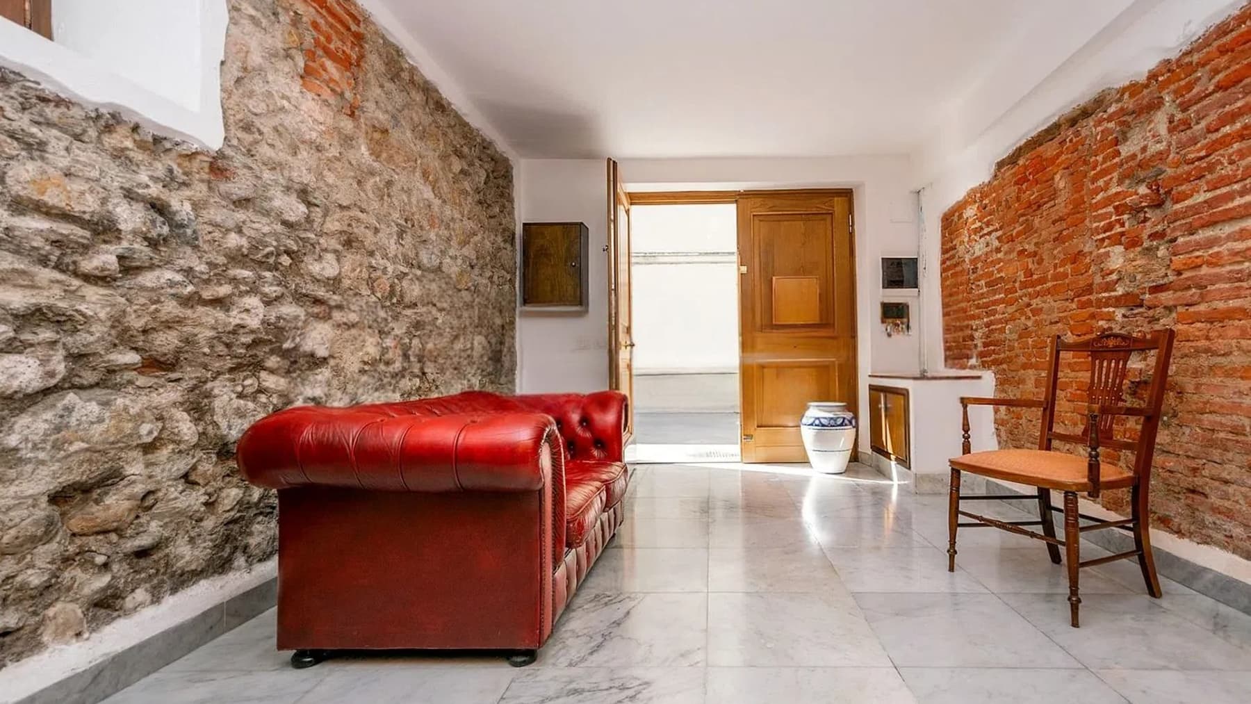 Appartamento storico nel centro di Pietrasanta, Versilia