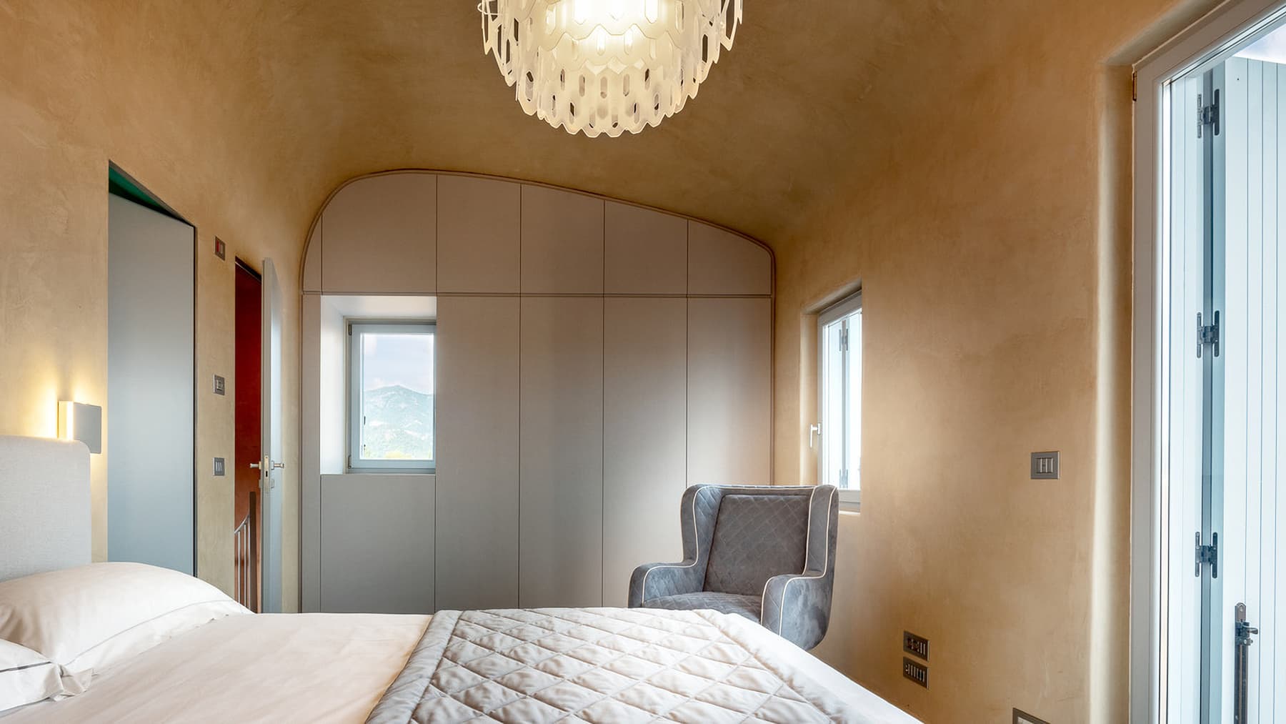 Villa design a Pula nel cuore della Sardegna